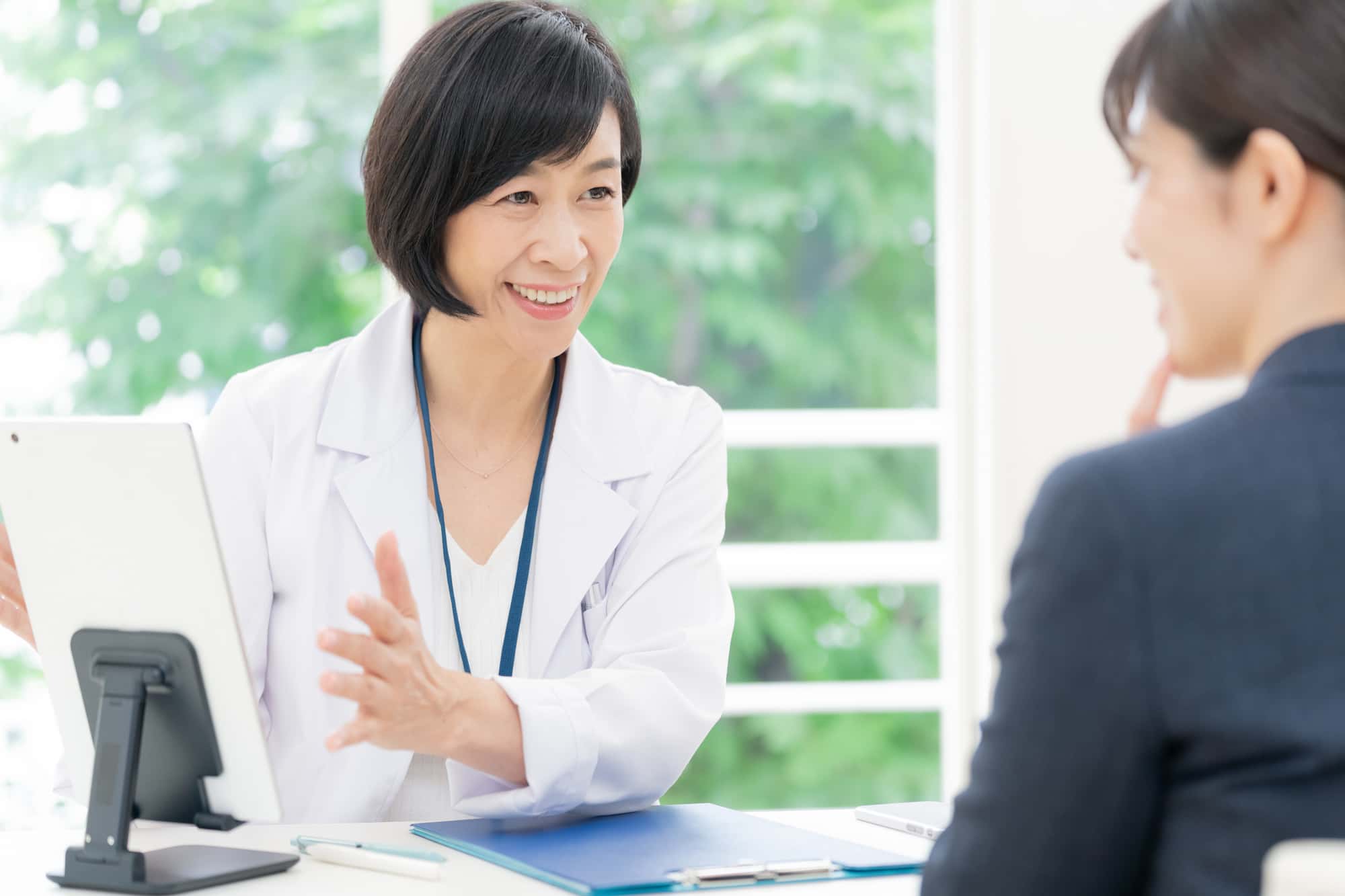 健康診断における産業医の役割とは?企業の法的義務と対応ポイントを解説